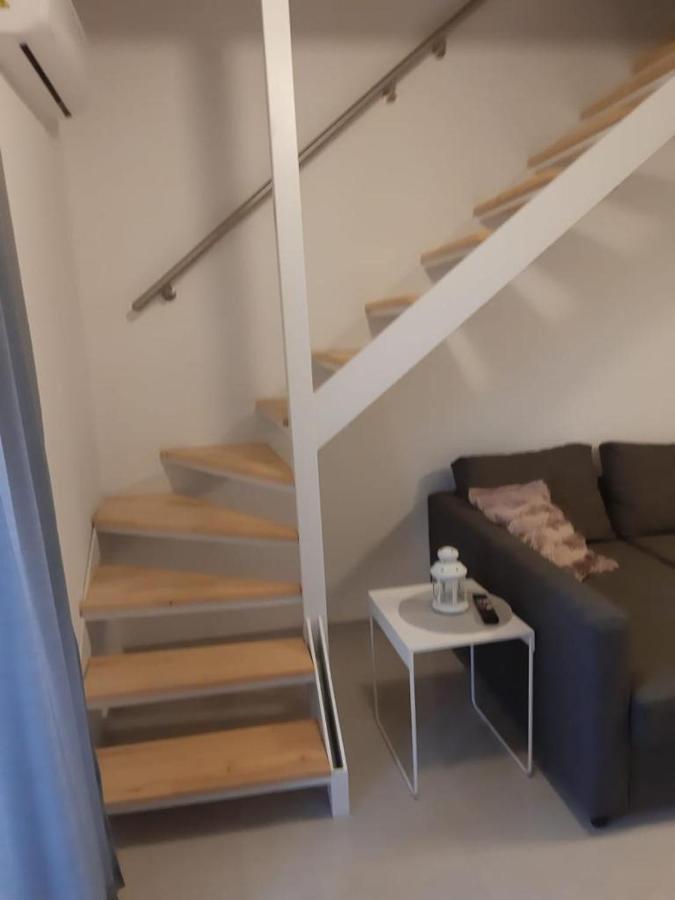 Apartman Hmelina Врси Екстер'єр фото