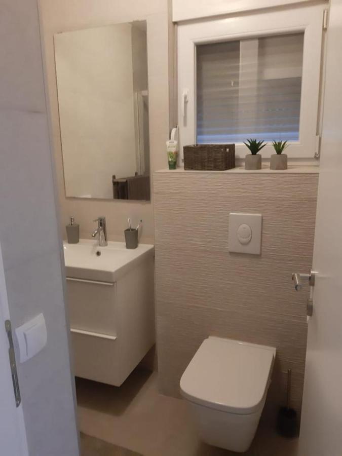 Apartman Hmelina Врси Екстер'єр фото